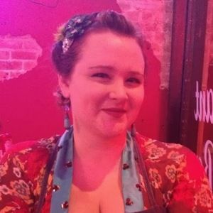 Meet your Posher, Thea